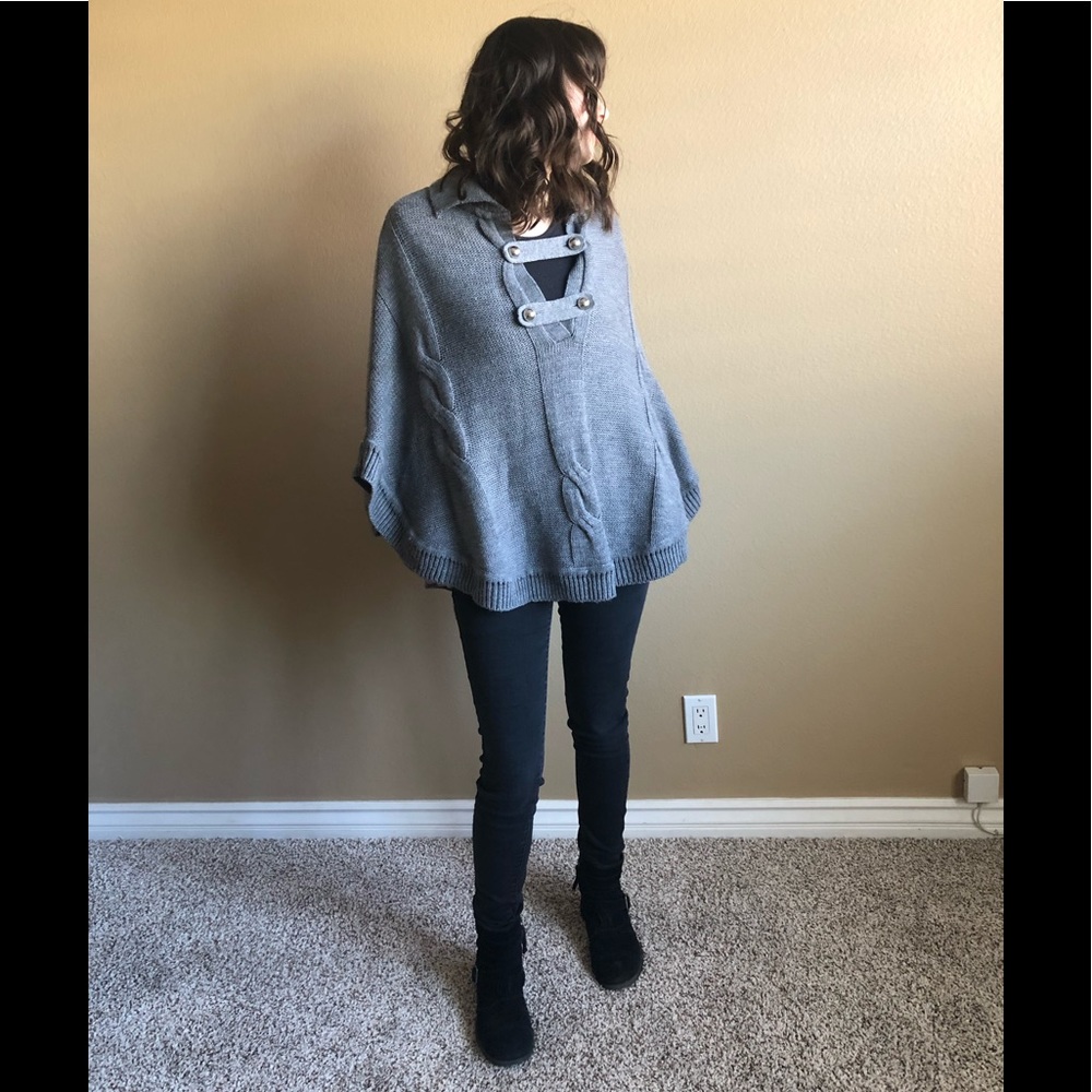 Kathy Van Zeeland Chic Knitted Cape